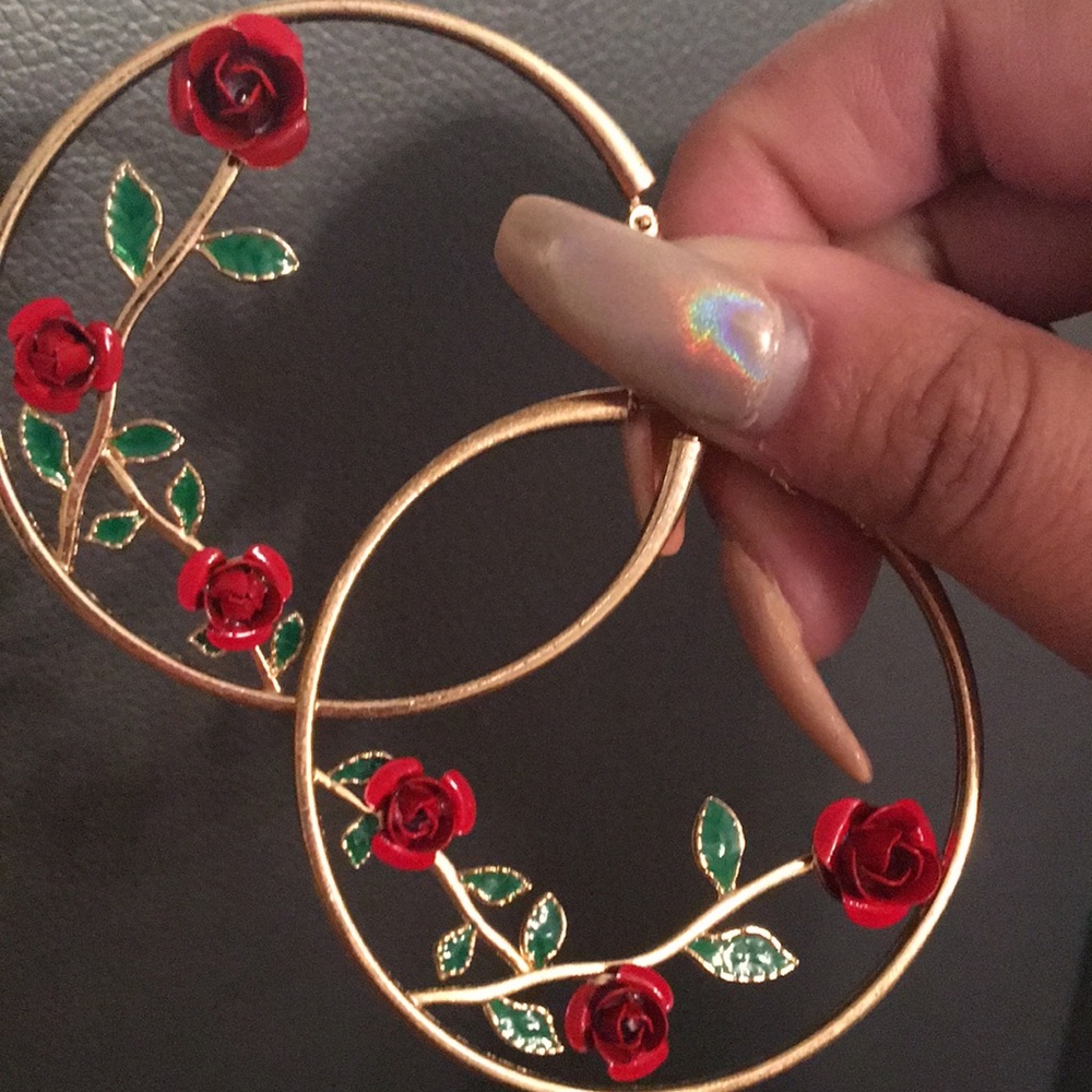 Red Rose hoop earrings 🌹